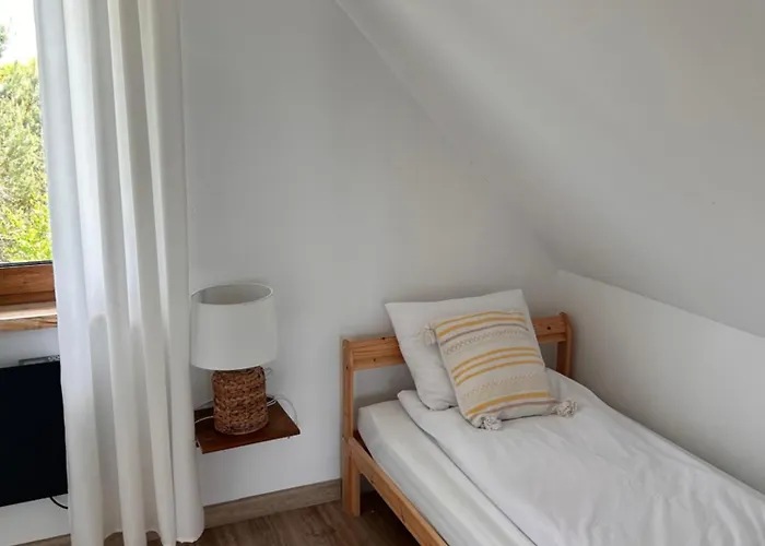 Leszczynowe Zacisze * Wiele